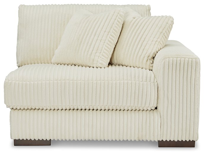 Lindyn Sectional - Half Price Furniture