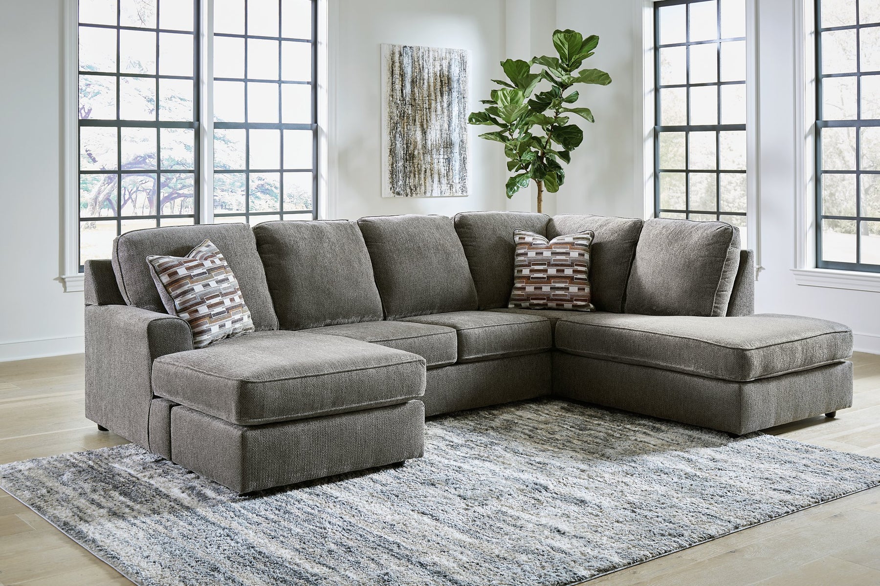 O'Phannon 2-Piece Sectional with Chaise - Half Price Furniture