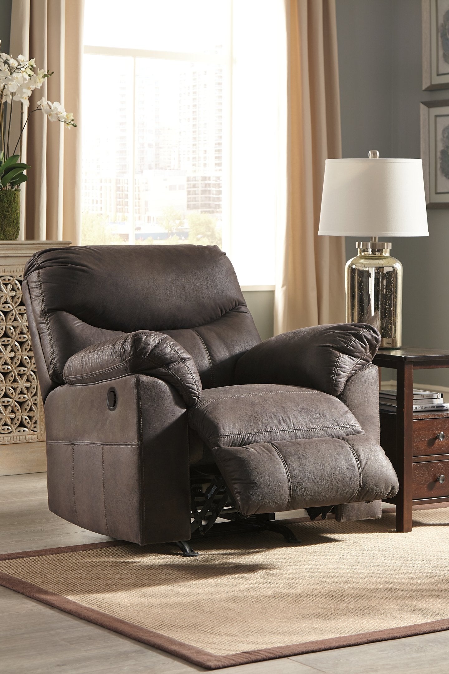 Boxberg Recliner - Half Price Furniture