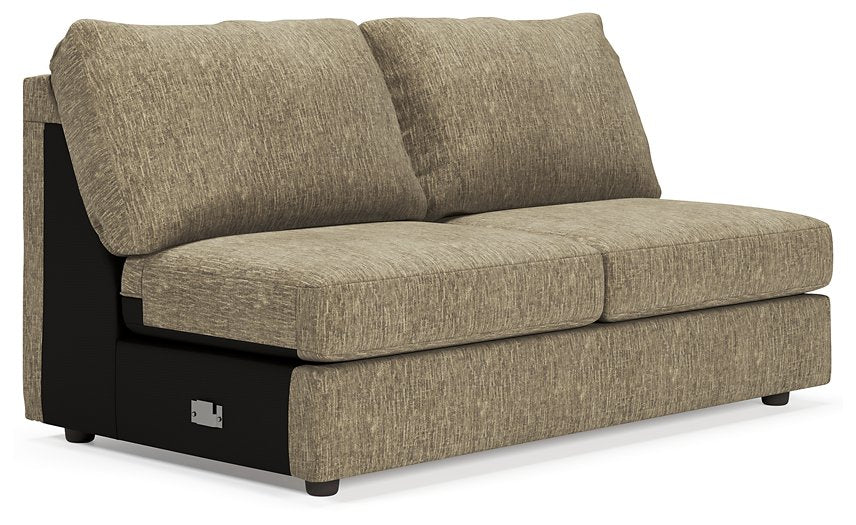 Hoylake 3-Piece Sectional with Chaise - Half Price Furniture