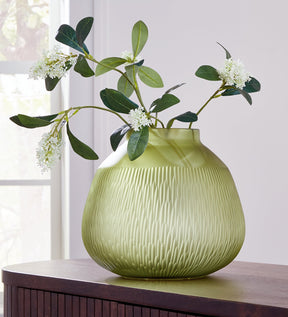 Scottyard Vase - Half Price Furniture