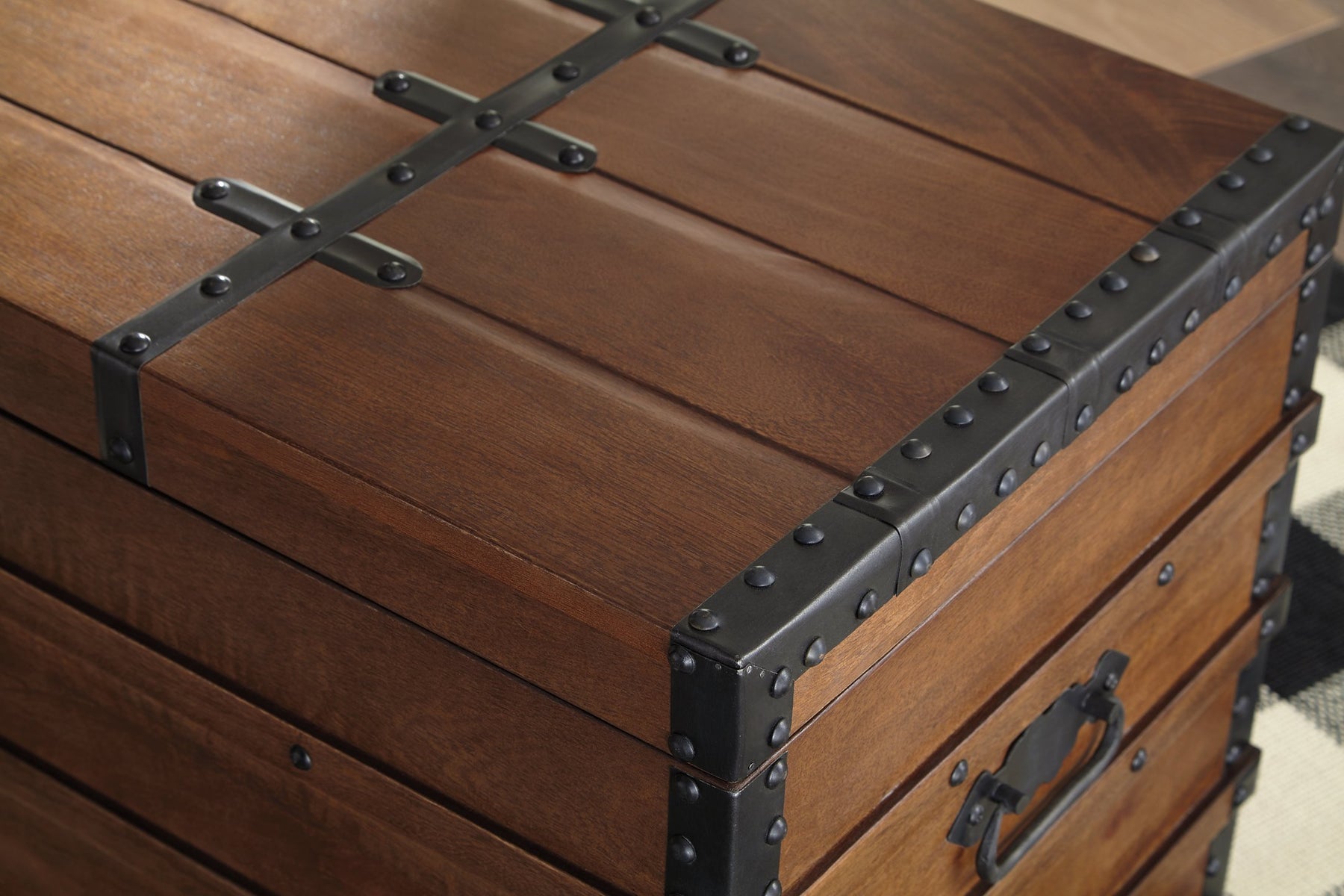 Kettleby Storage Trunk - Half Price Furniture