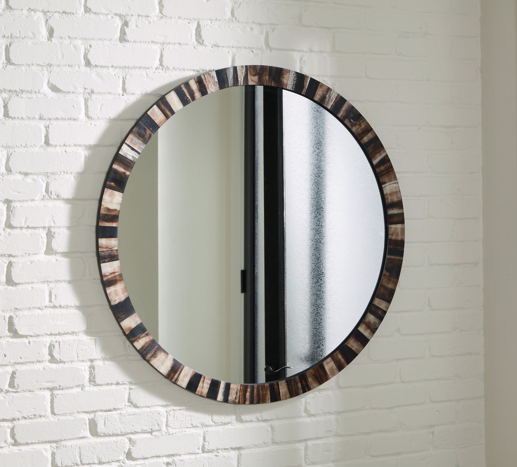 Ellford Accent Mirror - Half Price Furniture