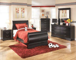 Huey Vineyard Chest of Drawers - Half Price Furniture