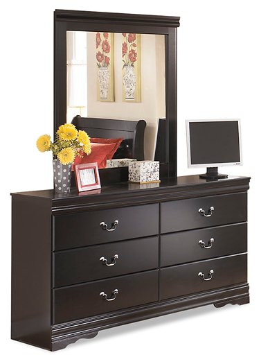 Huey Vineyard Dresser and Mirror Half Price Furniture