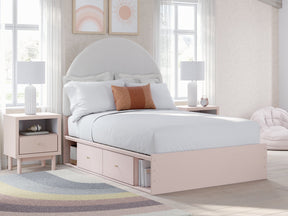 Wistenpine Upholstered Bed with Storage - Half Price Furniture