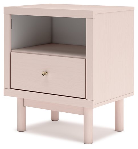 Wistenpine Nightstand - Half Price Furniture