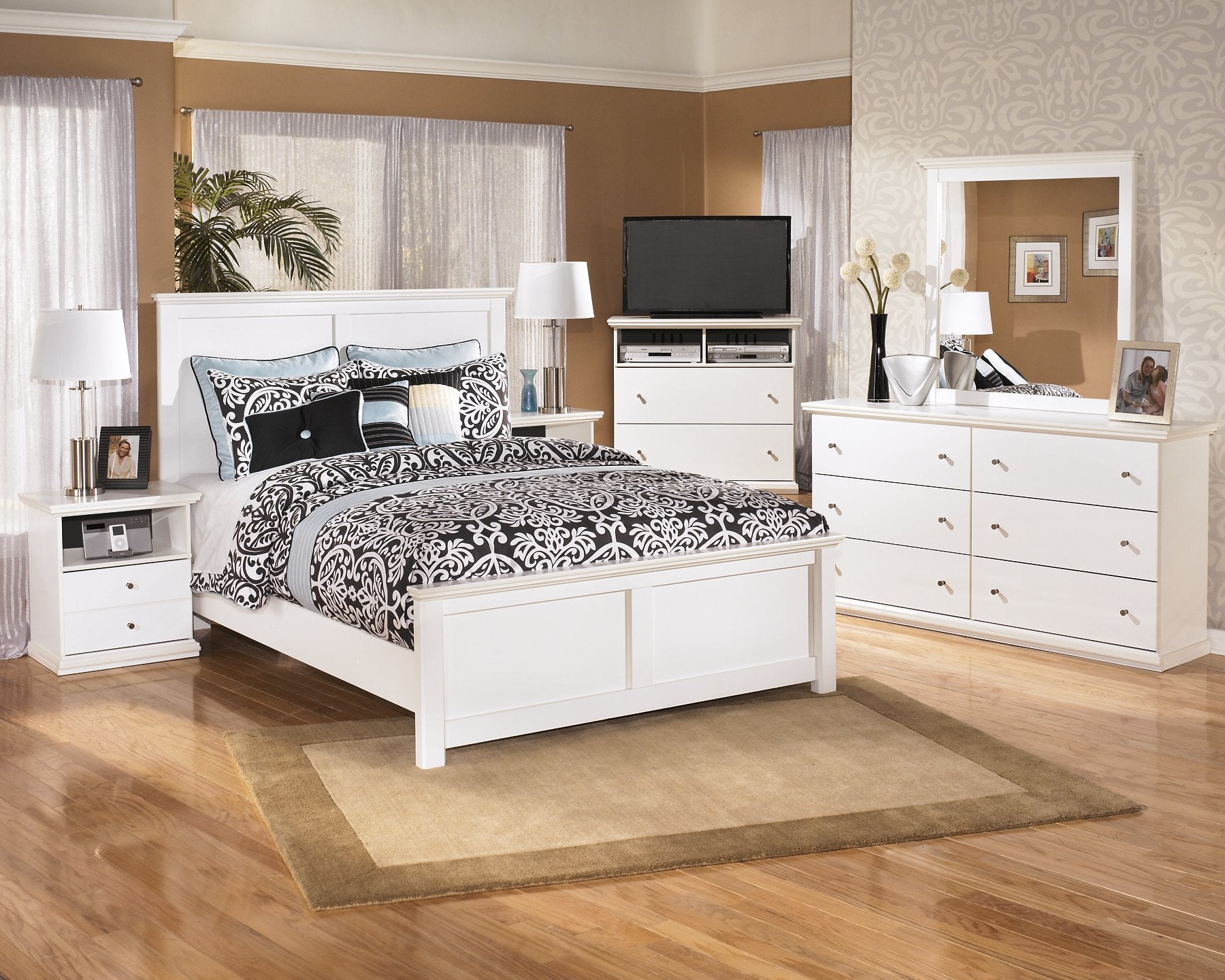 Bostwick Shoals Dresser and Mirror - Half Price Furniture