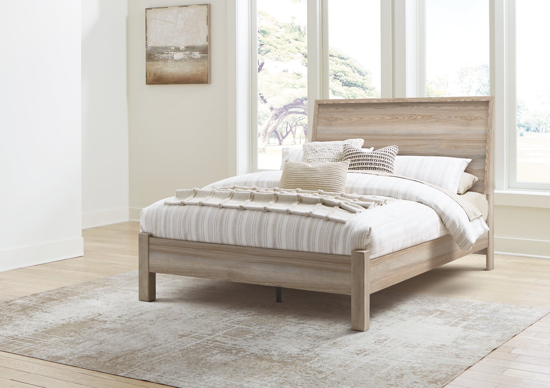 Hasbrick Queen Bedroom Set - Half Price Furniture