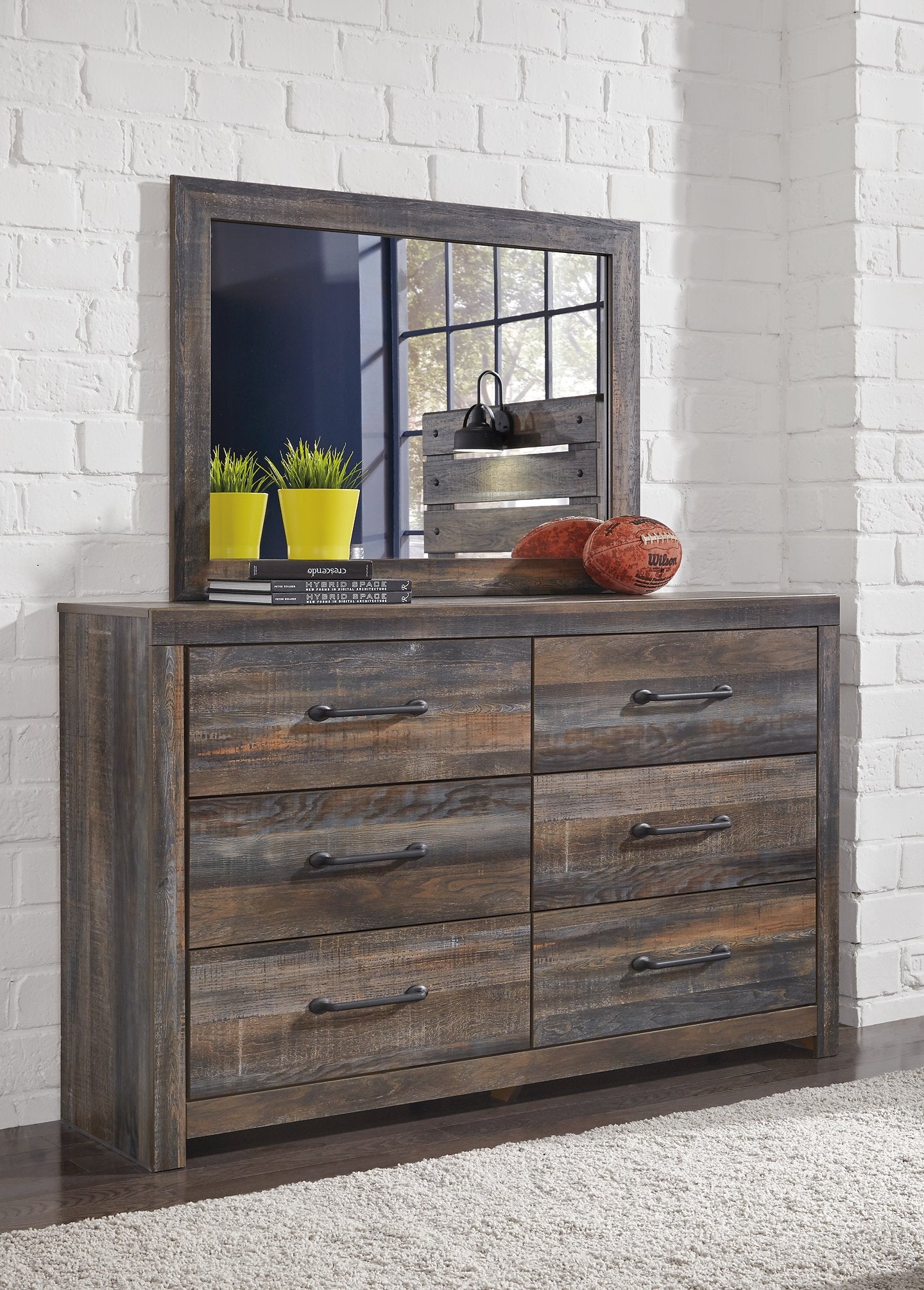 Drystan Dresser - Half Price Furniture