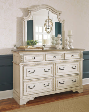 Realyn Dresser and Mirror - Half Price Furniture