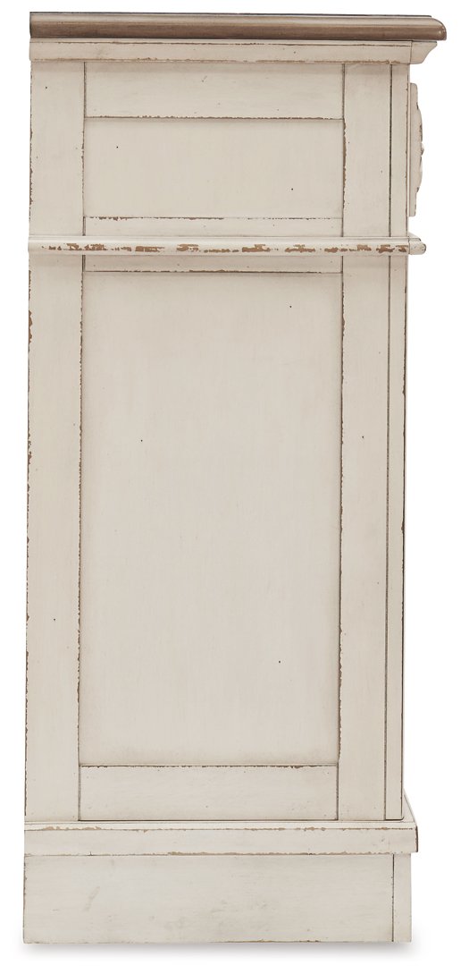 Realyn Dresser and Mirror - Half Price Furniture