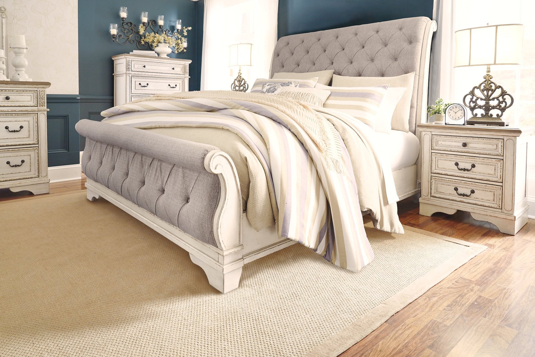 Realyn Bed - Half Price Furniture