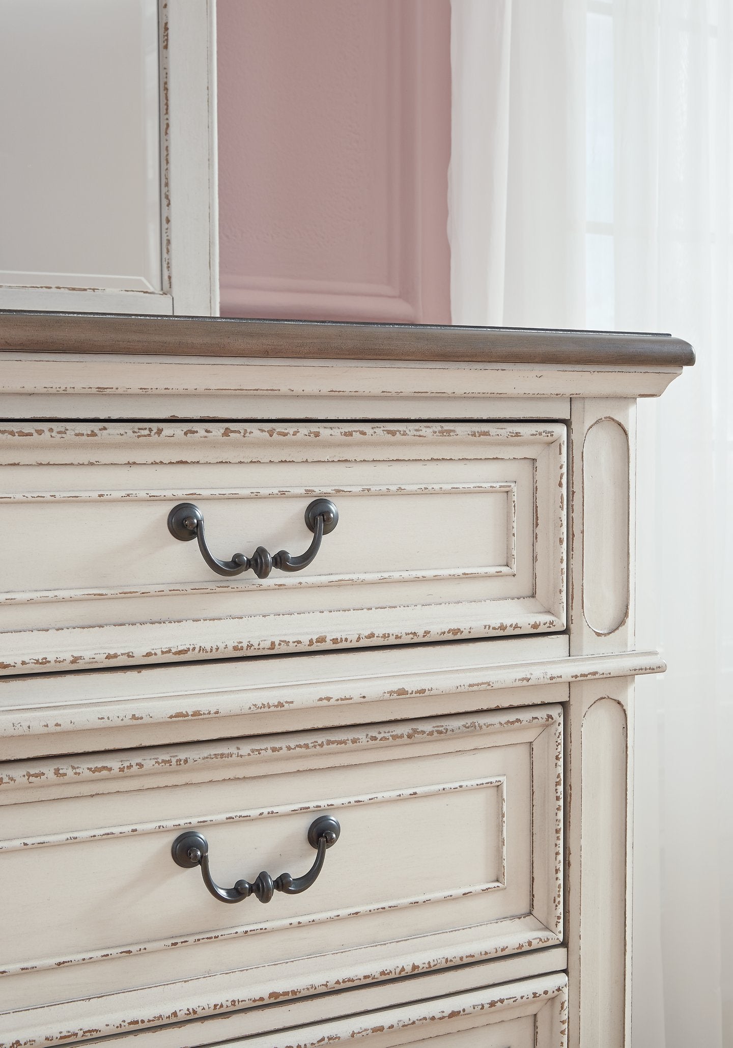 Realyn Dresser and Mirror - Half Price Furniture