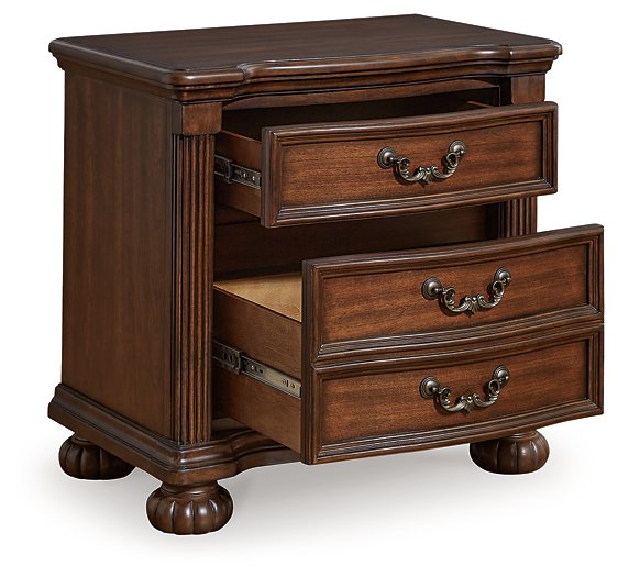 Lavinton Nightstand - Half Price Furniture