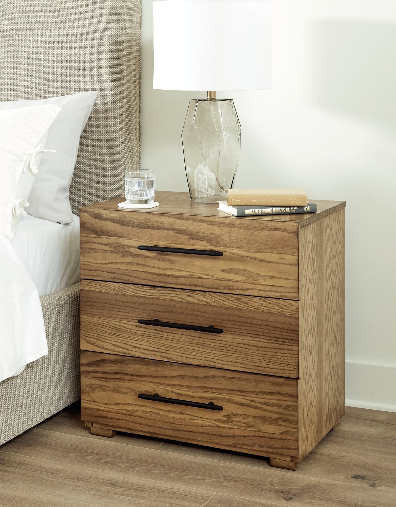 Dakmore Bedroom Set - Half Price Furniture