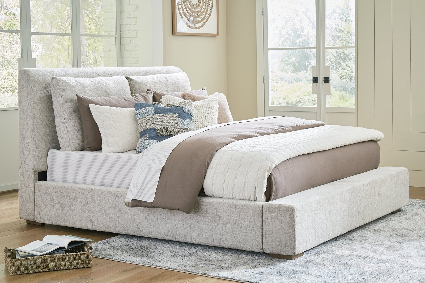 Cabalynn Upholstered Bed - Half Price Furniture