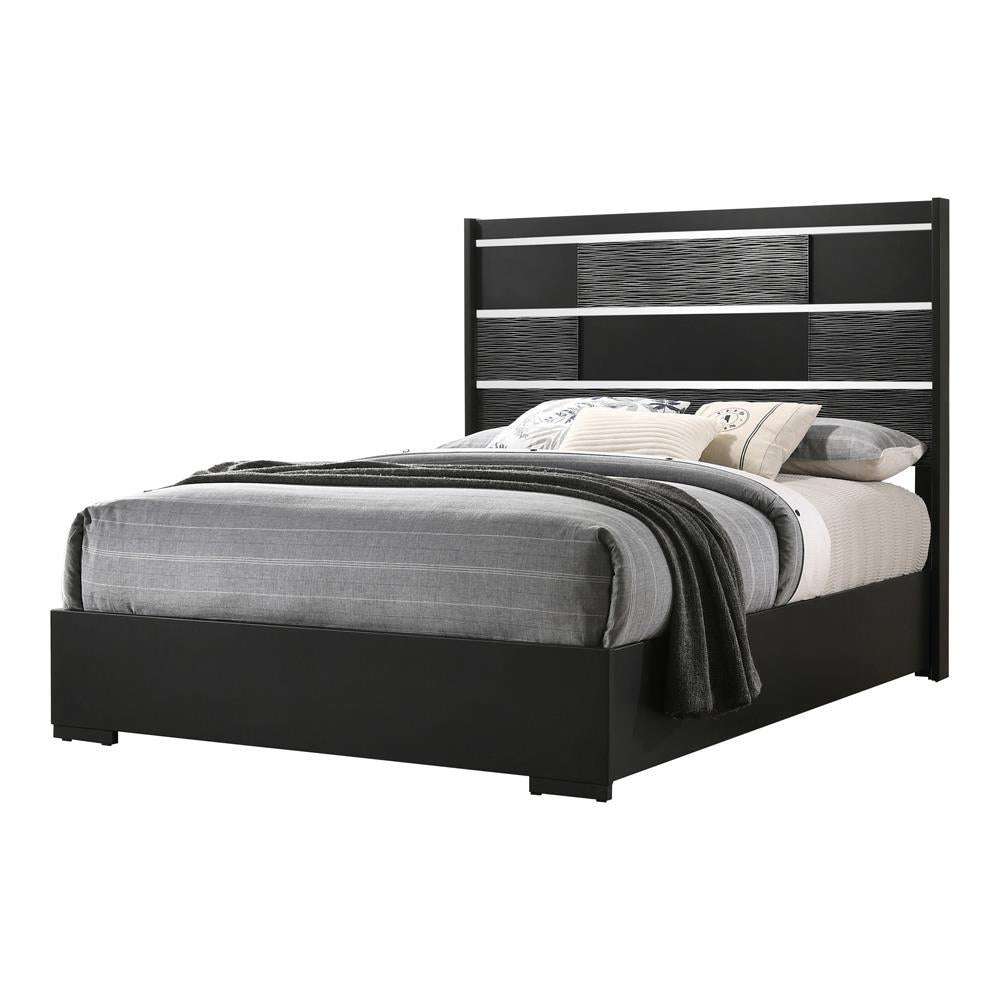 Blacktoft Eastern King Panel Bed Black - Half Price Furniture