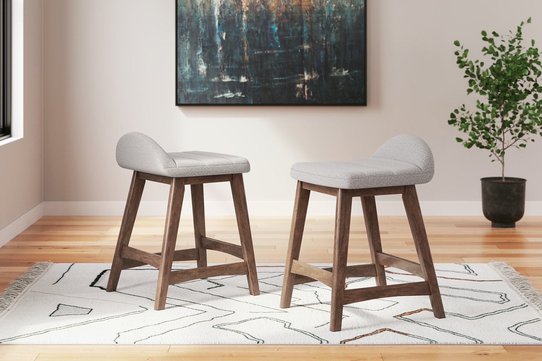 Lyncott Dining Set - Half Price Furniture