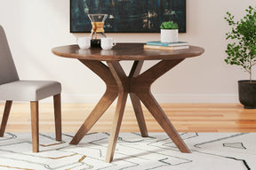 Lyncott Dining Set - Half Price Furniture