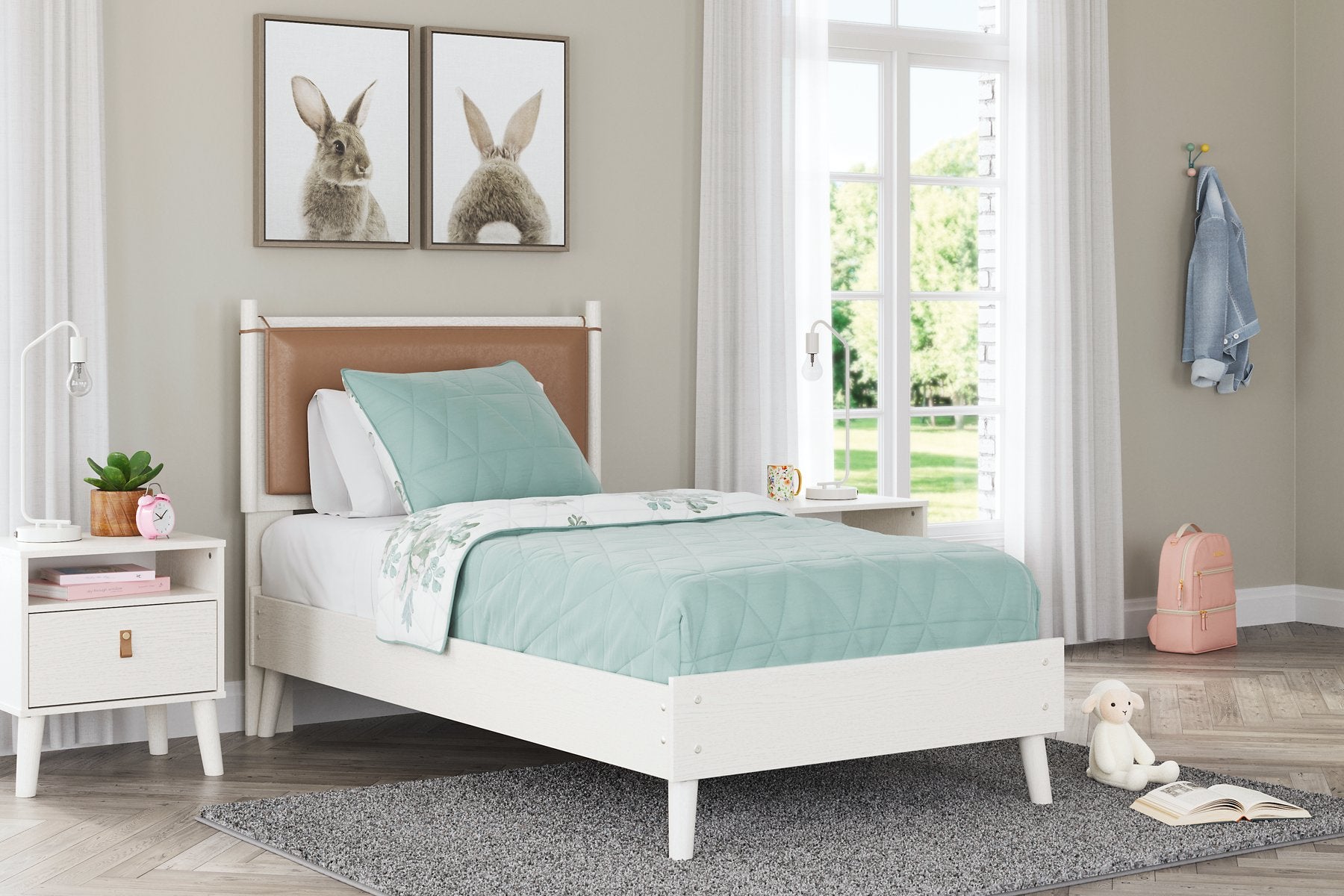 Aprilyn Bed - Half Price Furniture