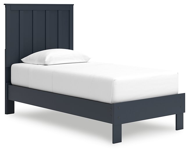 Simmenfort Bed - Half Price Furniture