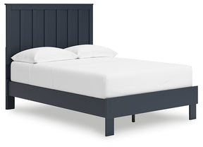 Simmenfort Bed - Half Price Furniture