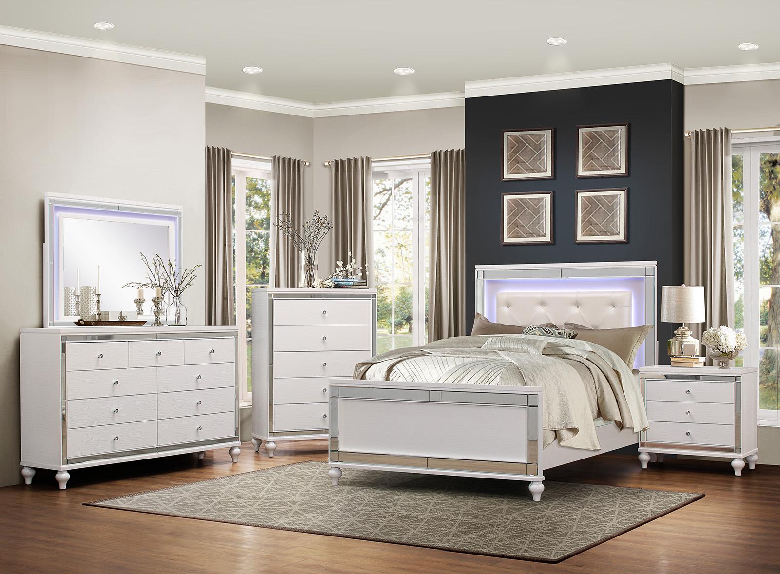 Homelegance Alonza 5 Drawer Chest in White 1845-9 - Half Price Furniture