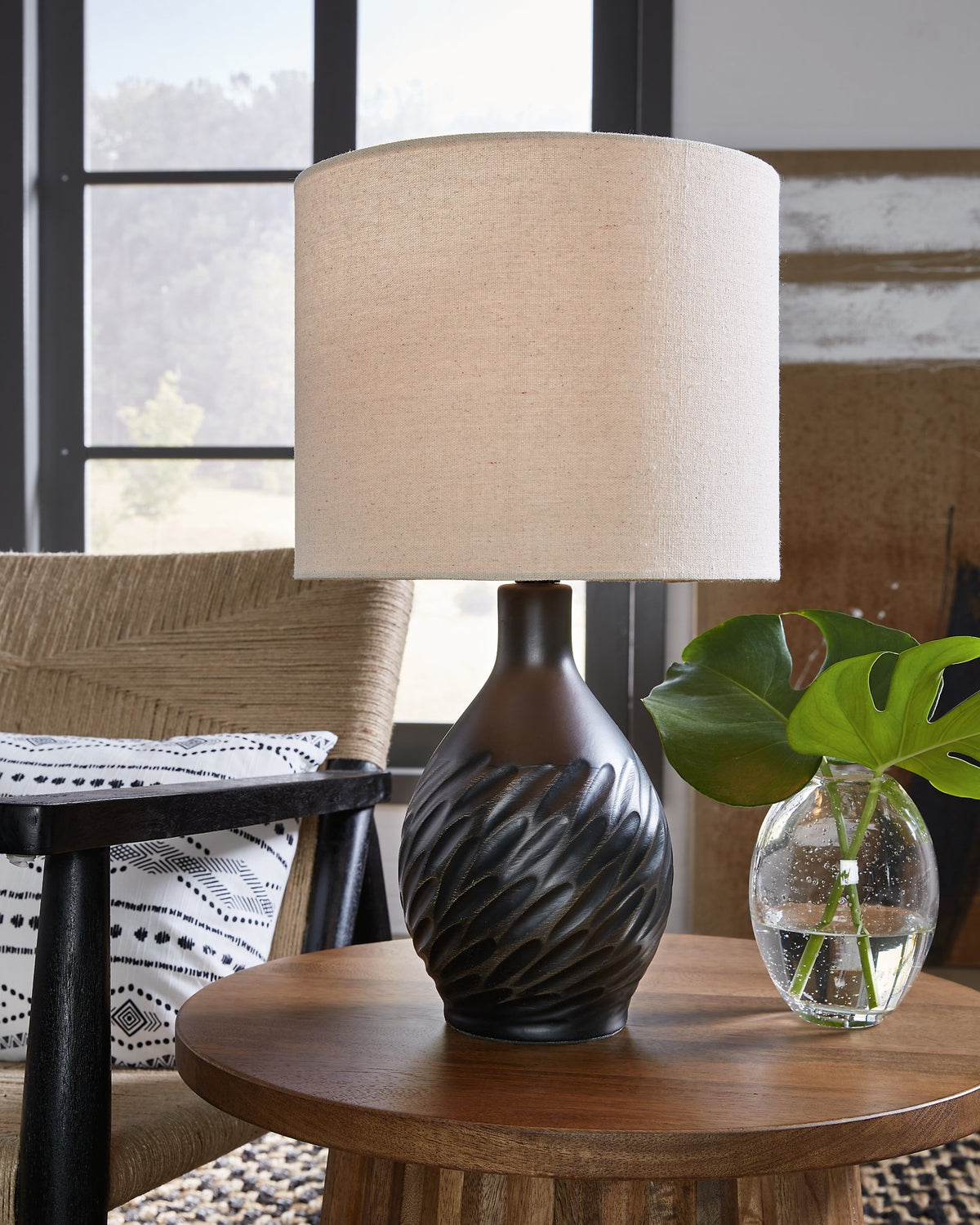 Garinton Table Lamp - Half Price Furniture