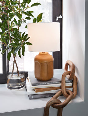 Gierburg Table Lamp - Half Price Furniture