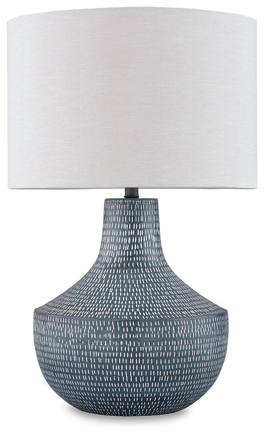 Schylarmont Table Lamp Half Price Furniture