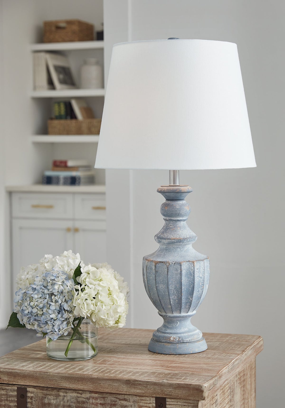 Cylerick Table Lamp - Lamp - Half Price Furniture