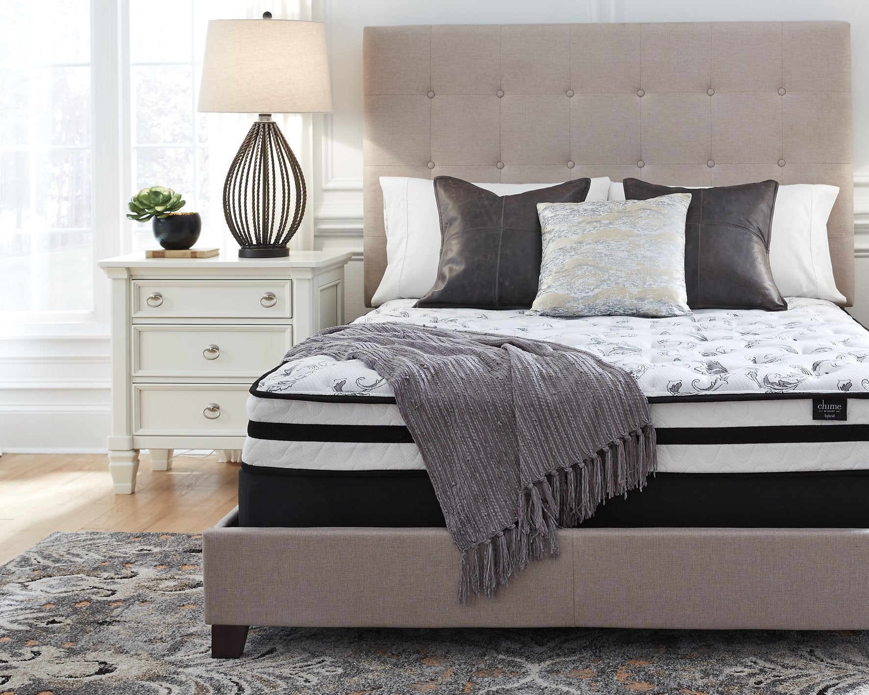 8 Inch Chime Innerspring Mattress in a Box - Half Price Furniture