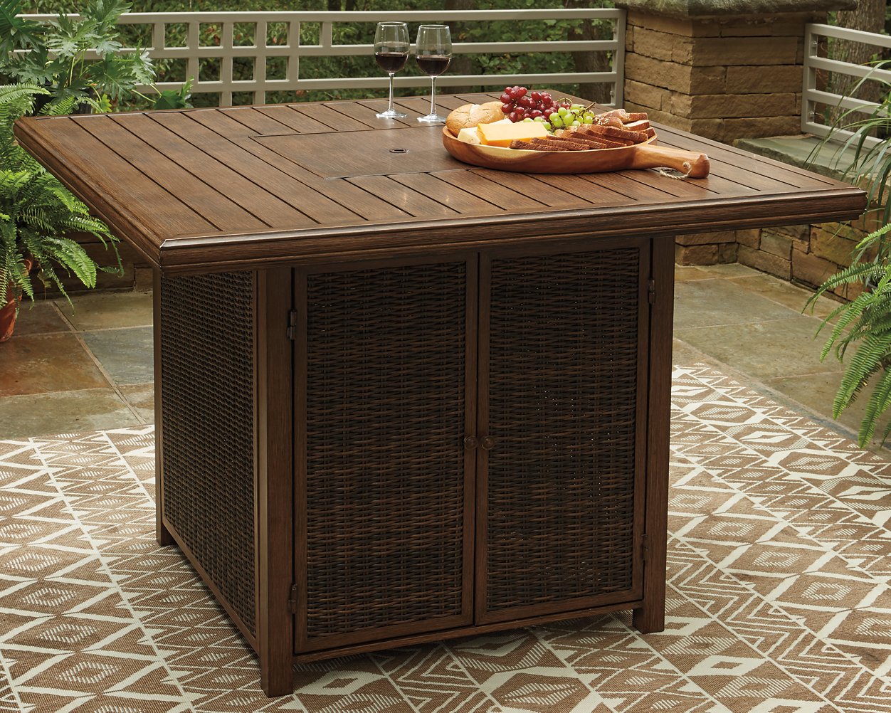 Paradise Trail Outdoor Counter Height Dining Table with 4 Barstools - Half Price Furniture