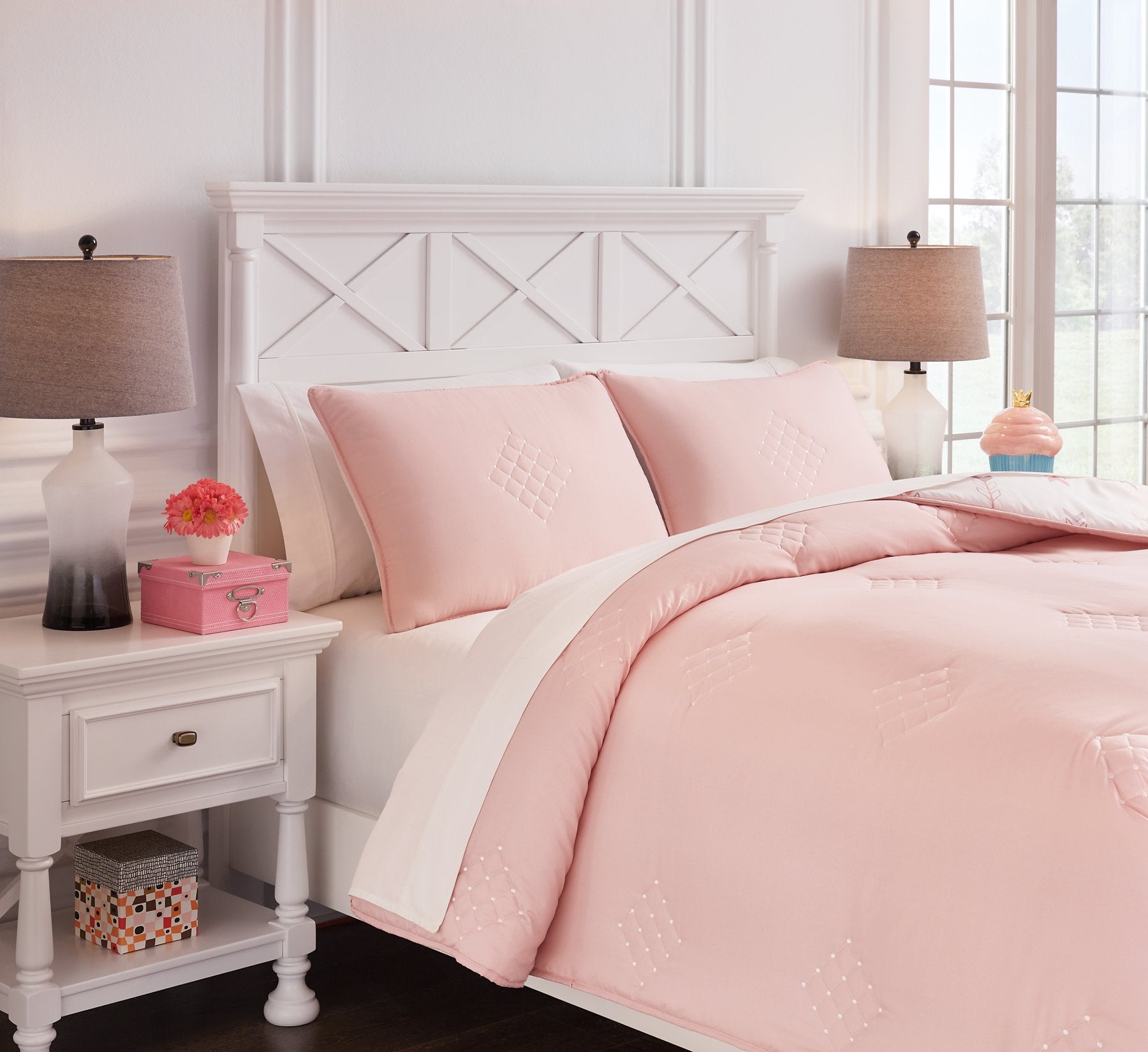 Lexann Comforter Set - Half Price Furniture