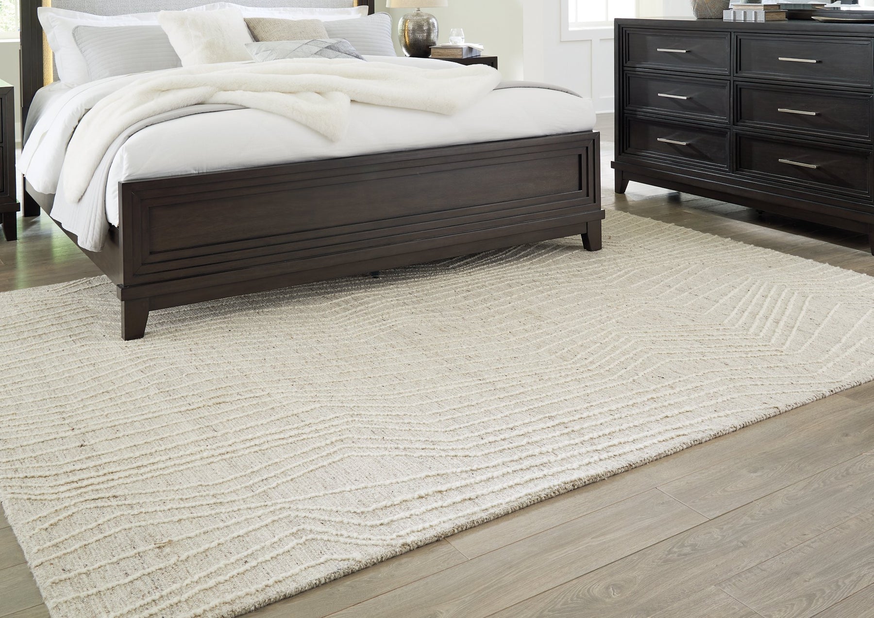 Varahill Rug - Half Price Furniture