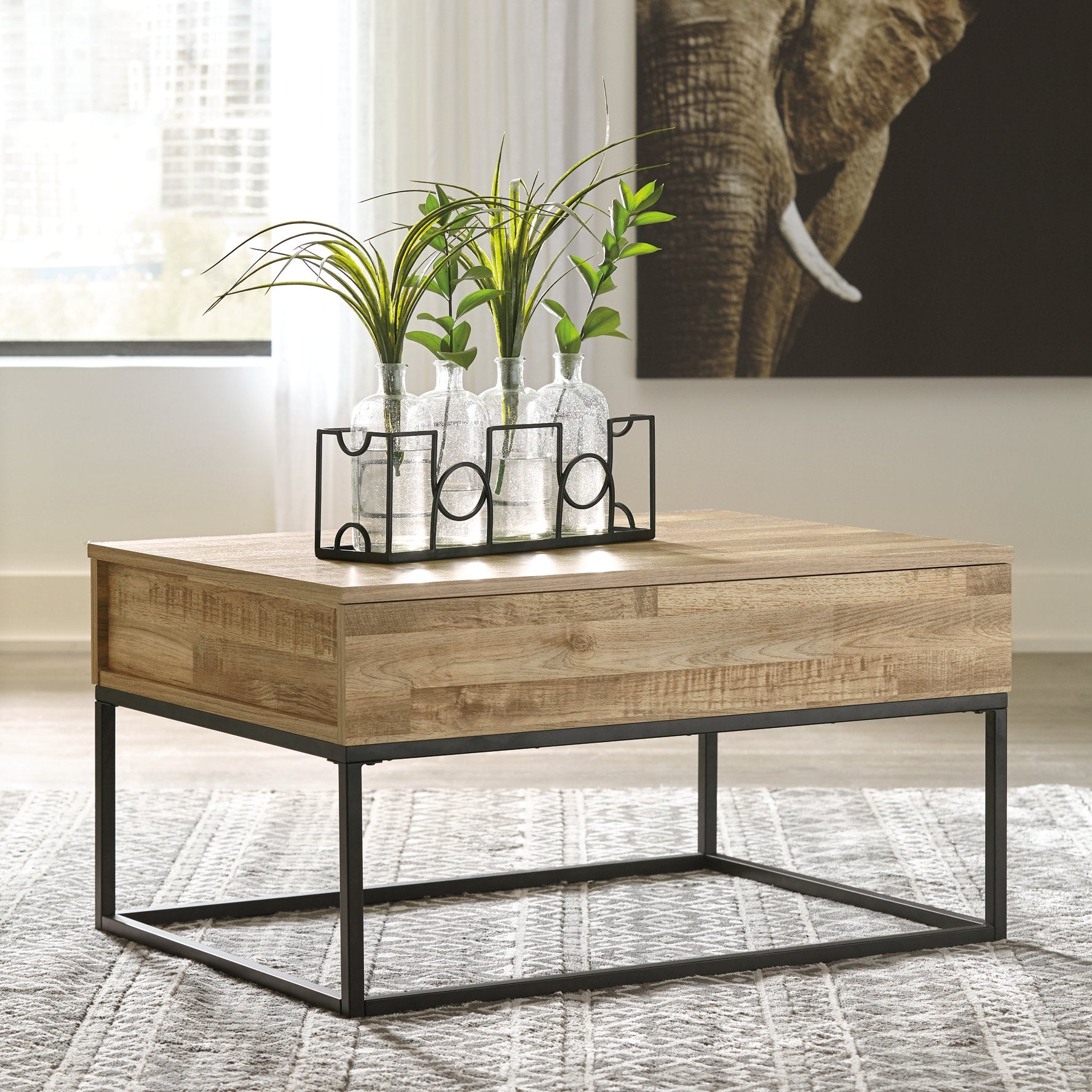 Gerdanet Lift-Top Coffee Table - Half Price Furniture