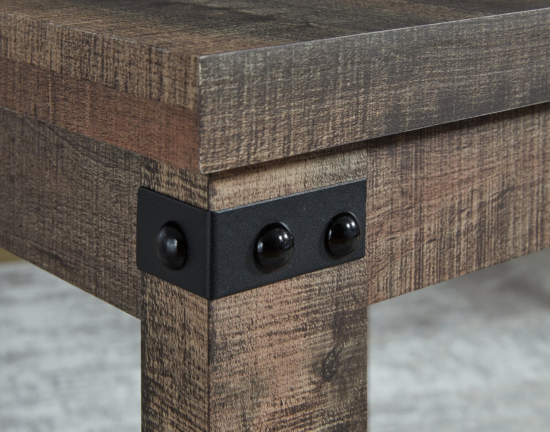 Hollum End Table - Half Price Furniture