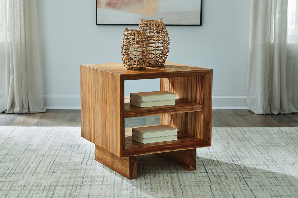 Dressonni End Table - End Table - Half Price Furniture