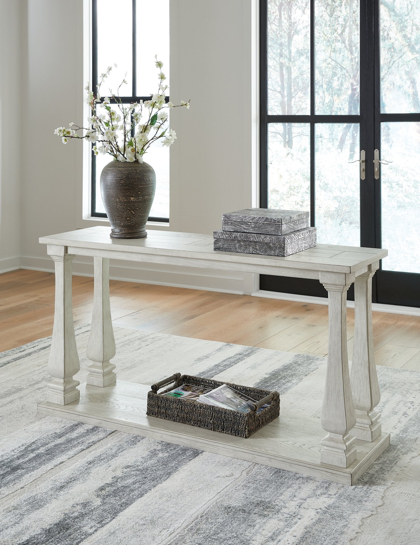 Arlendyne Sofa Table - Half Price Furniture