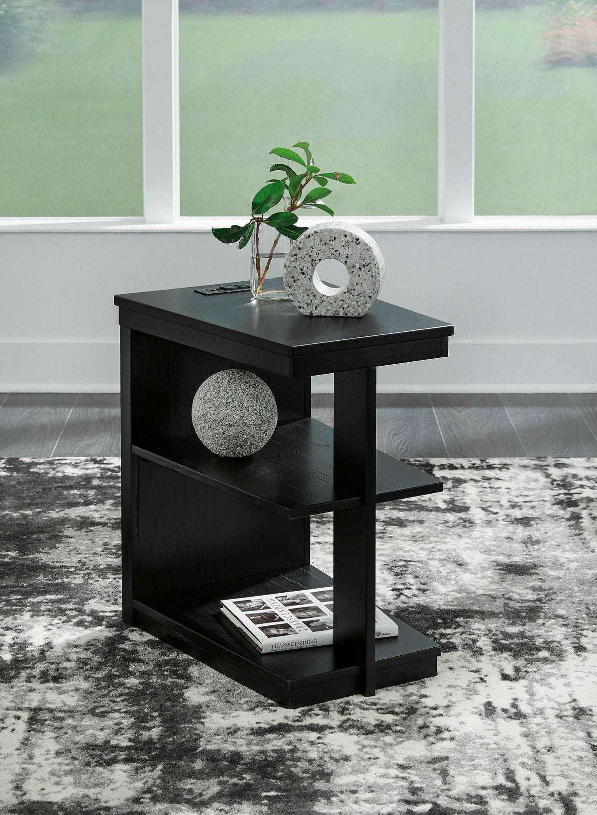 Winbardi Chairside End Table - Half Price Furniture