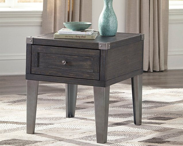 Todoe End Table with USB Ports & Outlets - Half Price Furniture