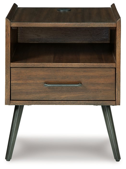 Calmoni End Table - Half Price Furniture