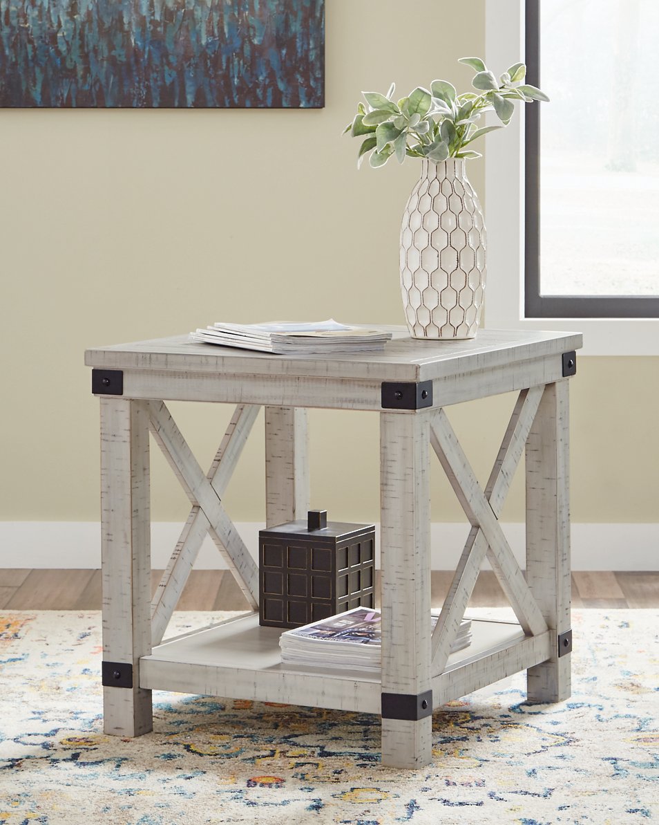 Carynhurst End Table - Half Price Furniture