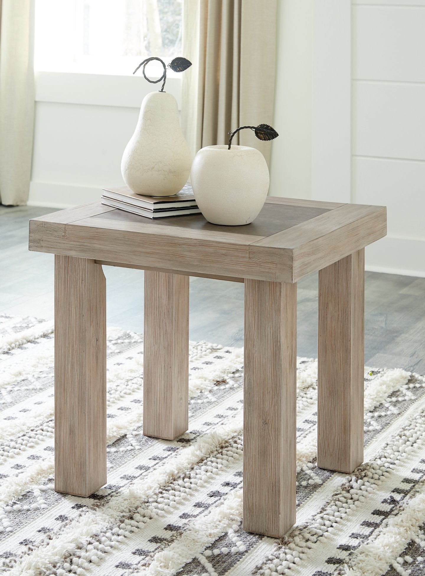 Hennington Table Set - Half Price Furniture